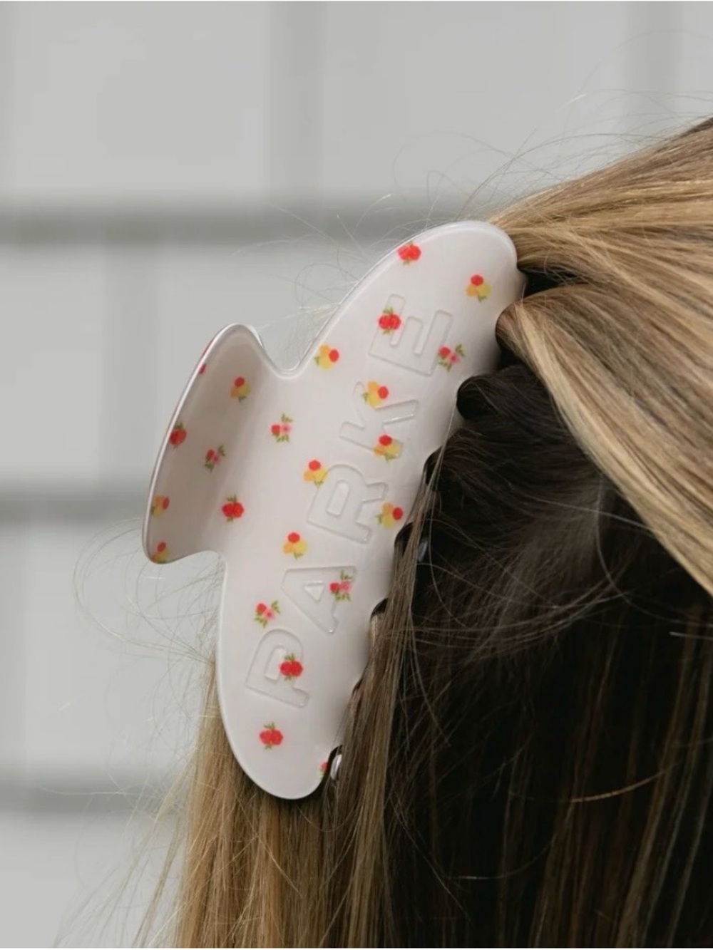 PARKE Claw Clip in Sunset Floral